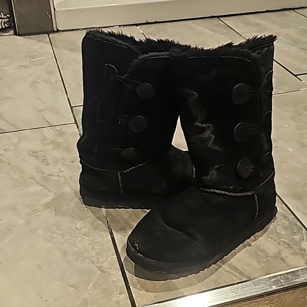 Ugg tall boots